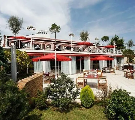 Le Relais Des Chartreux