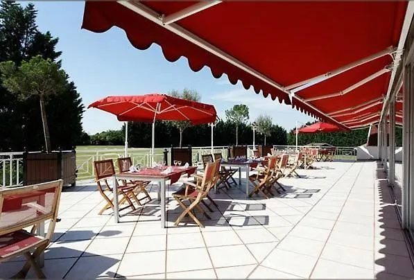 Hotel Le Relais Des Chartreux 3*