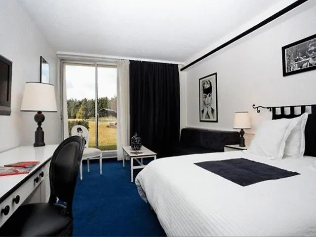 Otel Le Relais Des Chartreux 3*